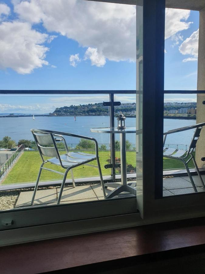 Bayview Apartments Sports Village Cardiff Free Parking & Free Wi Fi المظهر الخارجي الصورة