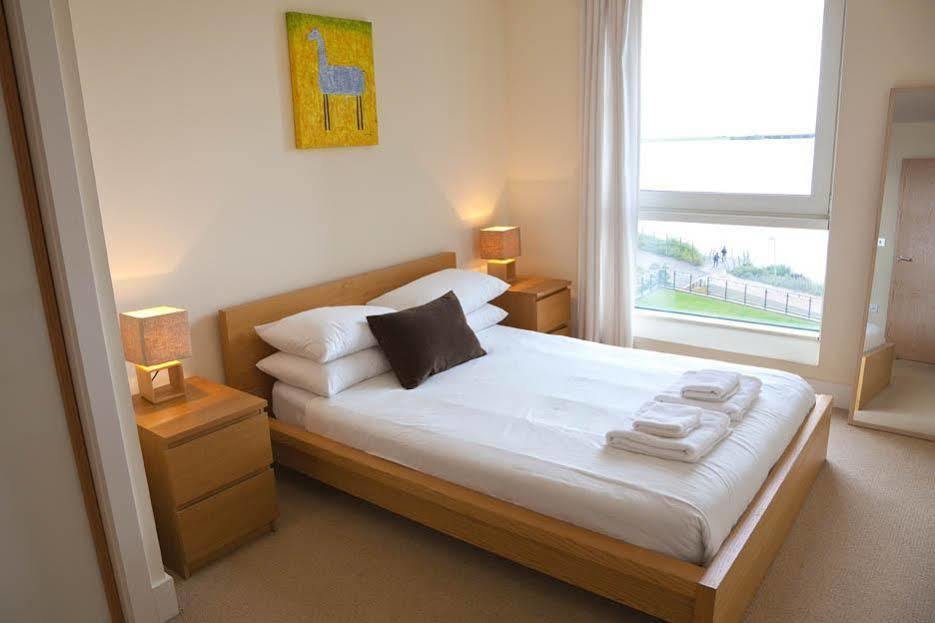 Bayview Apartments Sports Village Cardiff Free Parking & Free Wi Fi المظهر الخارجي الصورة